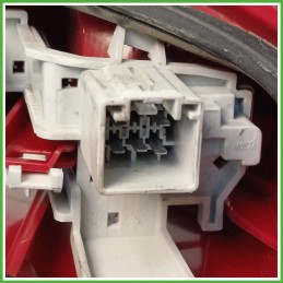 Fanale Fanalino Posteriore Destro DX FOMOCO 8A61-13404-A FORD FIESTA CB1 1877010 Usato