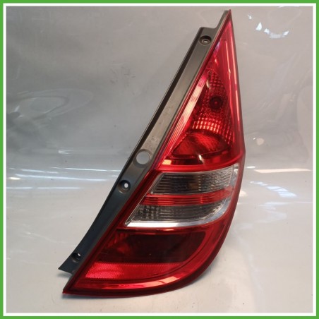 Fanale Fanalino Posteriore Destro DX SAMLIP HYUNDAI i30 924022L010 Usato
