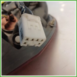 Fanale Fanalino Posteriore Destro DX SAMLIP HYUNDAI i30 924022L010 Usato