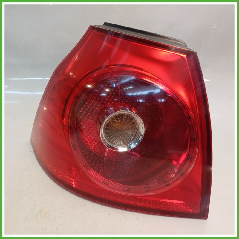 Fanale Fanalino Posteriore Sinistro SX VALEO 89031704 VOLKSWAGEN GOLF 1K 1K6945095AA Usato
