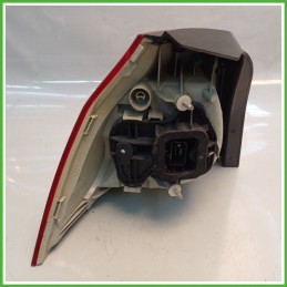 Fanale Fanalino Posteriore Destro DX VALEO 89031823 VOLKSWAGEN GOLF 1K 1K6945096AA Usato