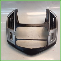Bocchetta Climatizzazione Anteriore Centrale CHEVROLET (DAEWOO) CRUZE J300 95199536 2009 2014