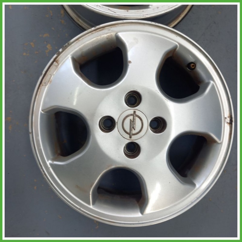Cerchio Singolo in Lega OPEL ASTRA (T98) (dal 03/1998 al 09/2004) 15 pollici 15" 6.0J 4x100 ET 49 originale usato al pz