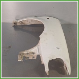 Parafango Anteriore Destra DX VOLKSWAGEN POLO 3a Serie Berlina 1994 2001 BIANCO B4 / B9A Originale Usato