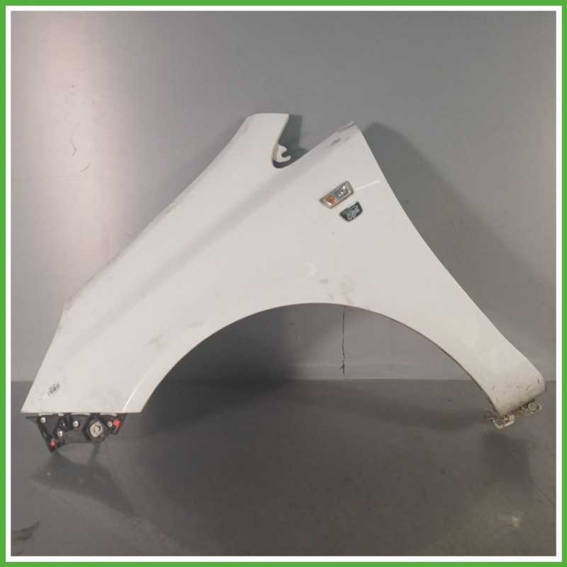 Parafango Anteriore Sinistra SX OPEL CORSA S07 Berlina 2006 2011 BIANCO Originale Usato