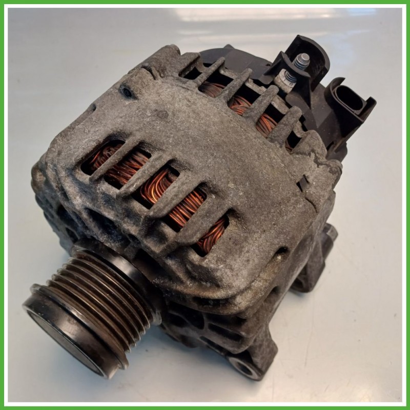 Alternatore BOSCH TG15C169 FORD FIESTA CB1 2251619