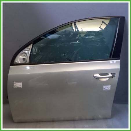 Porta Portiera Sportello Anteriore Sinistra SX GRIGIO CHIARO 7B R7L VOLKSWAGEN GOLF 5K/AJ Berlina 2008 2012 Originale Usato