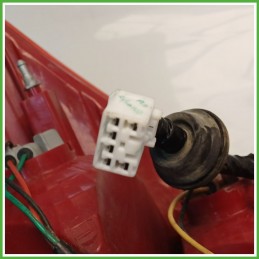 Fanale Fanalino Posteriore Sinistro SX SAMLIP HYUNDAI i20 924011J000 Usato