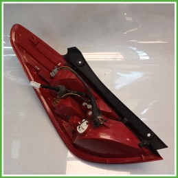 Fanale Fanalino Posteriore Destro DX SAMLIP HYUNDAI i20 924021J000 Usato