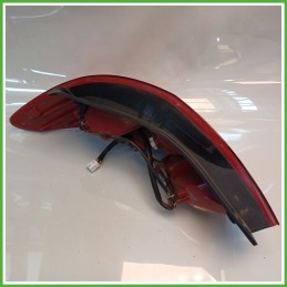 Fanale Fanalino Posteriore Destro DX SAMLIP HYUNDAI i20 924021J000 Usato