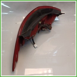 Fanale Fanalino Posteriore Destro DX SAMLIP HYUNDAI i20 924021J000 Usato