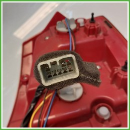 Fanale Fanalino Posteriore Sinistro SX SUNSANG CHEVROLET (DAEWOO) AVEO T250 95470359 Usato