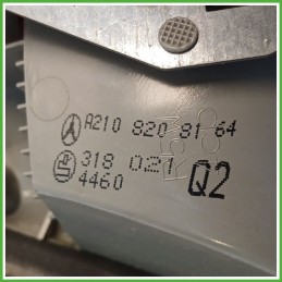 Fanale Fanalino Posteriore Sinistro SX ULO MERCEDES-BENZ Classe E W/S210 A2108203364 Usato