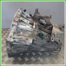 Cambio Manuale NISSAN JUKE F15E 1.5 dCi K9K Originale Usato