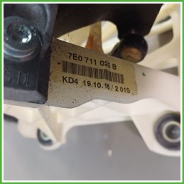 Leveraggio cambio VOLKSWAGEN TRANSPORTER FURGONE 2.0 TDI 7E0711025B 2015