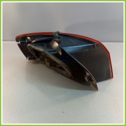 FANALE FANALINO POSTERIORE Destro FIAT Croma (2T) 2005 27490202 Usato