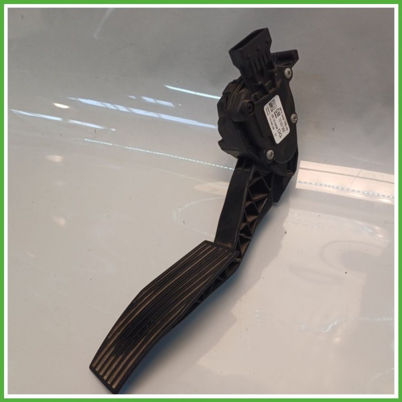 Pedale Pedaliera OPEL INSIGNIA G09 2.0 13237352 2008 2013