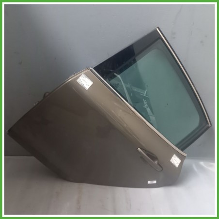 Porta Portiera Sportello Posteriore Sinistra SX GRIGIO KCL SPIRIT GREY PEUGEOT 208 Berlina 2012 2015 Originale Usato