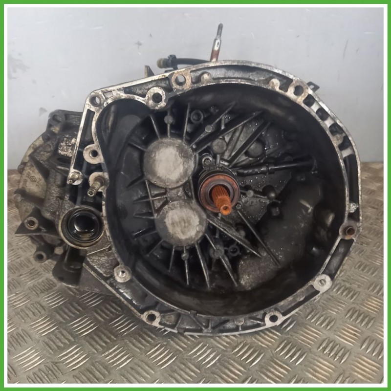 Cambio Manuale RENAULT ESPACE 3a Serie 1.9 dCi F9QA8 Originale Usato