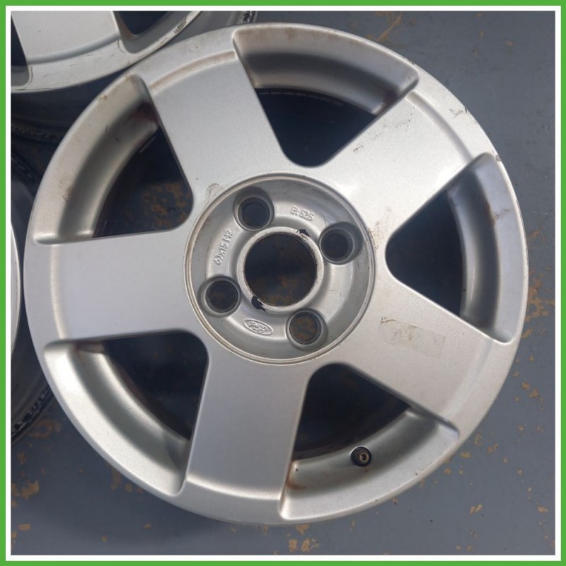 Cerchio Singolo in Lega FORD FOCUS (CAK) (dal 10/2001 al 04/2005) 15 pollici 15" 6.0J 4x108 ET 52.5 originale usato al pz