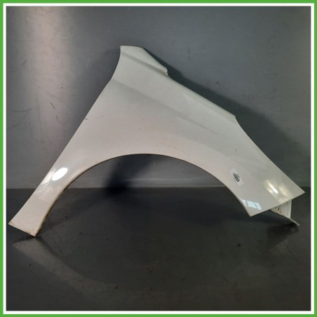 Parafango Anteriore Destra DX PEUGEOT 207 Berlina 2006 2009 BIANCO Originale Usato