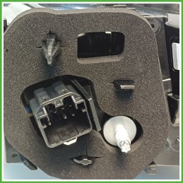 Fanale Fanalino Posteriore Sinistro SX PEUGEOT 308 9835299580 Usato