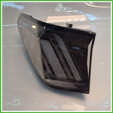 Fanale Fanalino Posteriore Sinistro SX MOPAR 82570101 PEUGEOT 3008 9840202680 Usato