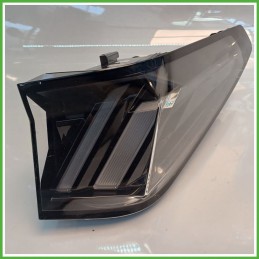 Fanale Fanalino Posteriore Destro DX MOPAR 82570201 PEUGEOT 3008 9842101980 Usato