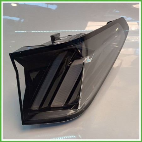 Fanale Fanalino Posteriore Destro DX MOPAR 82570201 PEUGEOT 3008 9842101980 Usato