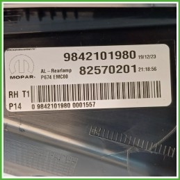 Fanale Fanalino Posteriore Destro DX MOPAR 82570201 PEUGEOT 3008 9842101980 Usato