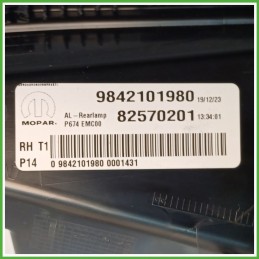 Fanale Fanalino Posteriore Destro DX MOPAR 82570201 PEUGEOT 3008 9842101980 Usato