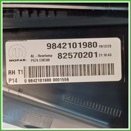 Fanale Fanalino Posteriore Destro DX MOPAR 82570201 PEUGEOT 3008 9842101980 Usato