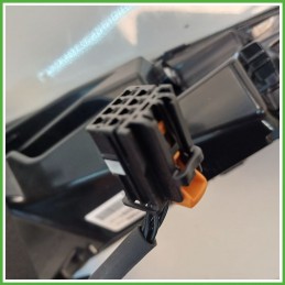Fanale Fanalino Posteriore Destro DX MOPAR 82570201 PEUGEOT 3008 9842101980 Usato
