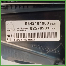 Fanale Fanalino Posteriore Destro DX MOPAR 82570201 PEUGEOT 3008 9842101980 Usato