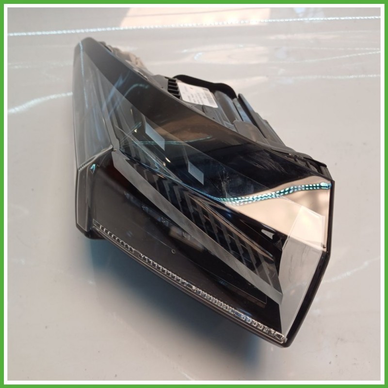 Fanale Fanalino Posteriore Sinistro SX PEUGEOT 308 9835300480 Usato