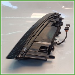 Fanale Fanalino Posteriore Destro DX HELLA 015.022-02AN PEUGEOT 308 9835299280 Usato
