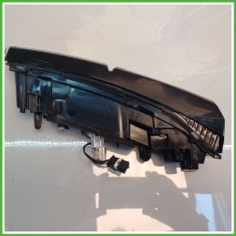 Fanale Fanalino Posteriore Destro DX HELLA 015.022-02AN PEUGEOT 308 9835299280 Usato