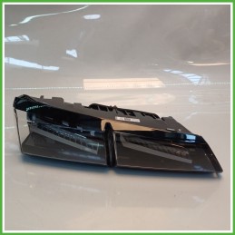 Fanale Fanalino Posteriore Sinistro SX HELLA 015-022-01AN PEUGEOT 308 9835300480 Usato