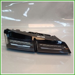 Fanale Fanalino Posteriore Sinistro SX HELLA 015.020-01AL PEUGEOT 308 9835300680 Usato