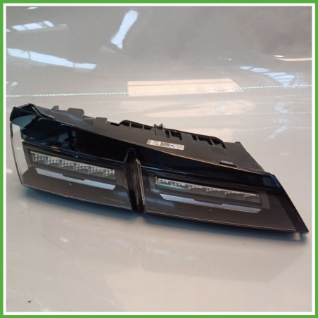 Fanale Fanalino Posteriore Sinistro SX HELLA 015.020-01AL PEUGEOT 308 9835300680 Usato