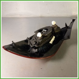 Fanale Fanalino Posteriore Sinistro SX VALEO 13269050 OPEL CORSA S07 93190950 Usato