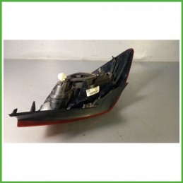 Fanale Fanalino Posteriore Destro DX VALEO 89318821 OPEL CORSA S07 93190951 Usato