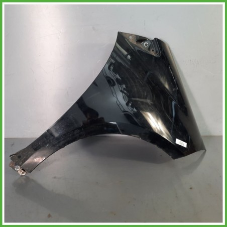 Parafango Anteriore Destra DX MERCEDES-BENZ Classe A W/C169 Berlina 2004 2013 NERO Originale Usato