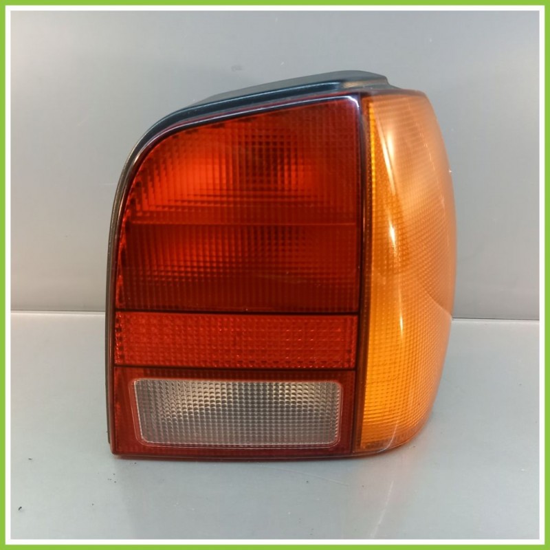FANALE FANALINO POSTERIORE Destro VOLKSWAGEN Polo 3A Serie 1994 22526 Usato
