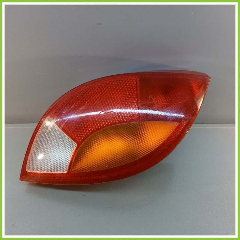 FANALE FANALINO POSTERIORE Destro FORD Ka (Ccq) 1996 D25KA Usato