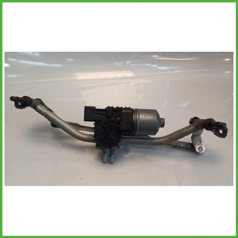 Tergi Cristallo PEUGEOT 208 1.4 8V 9673222580 2012 2015 BOSCH 3397021391