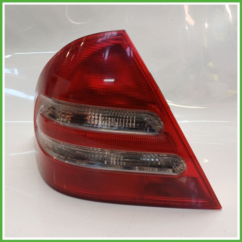 Fanale Fanalino Posteriore Sinistro SX ULO MERCEDES-BENZ Classe C W/S203 A2038200164 Usato