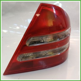 Fanale Fanalino Posteriore Destro DX ULO MERCEDES-BENZ Classe C W/S203 A2038200264 Usato