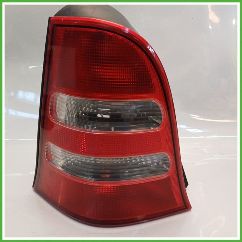 Fanale Fanalino Posteriore Sinistro SX ULO MERCEDES-BENZ Classe A W168 A1688202764 Usato