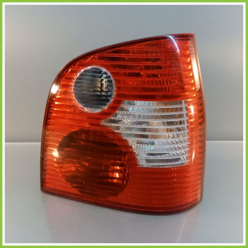 FANALE FANALINO POSTERIORE Destro VOLKSWAGEN Polo (9N) 2001 62409 Usato
